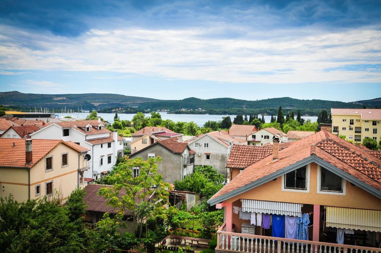Milosavljevic Apartments ティヴァト エクステリア 写真