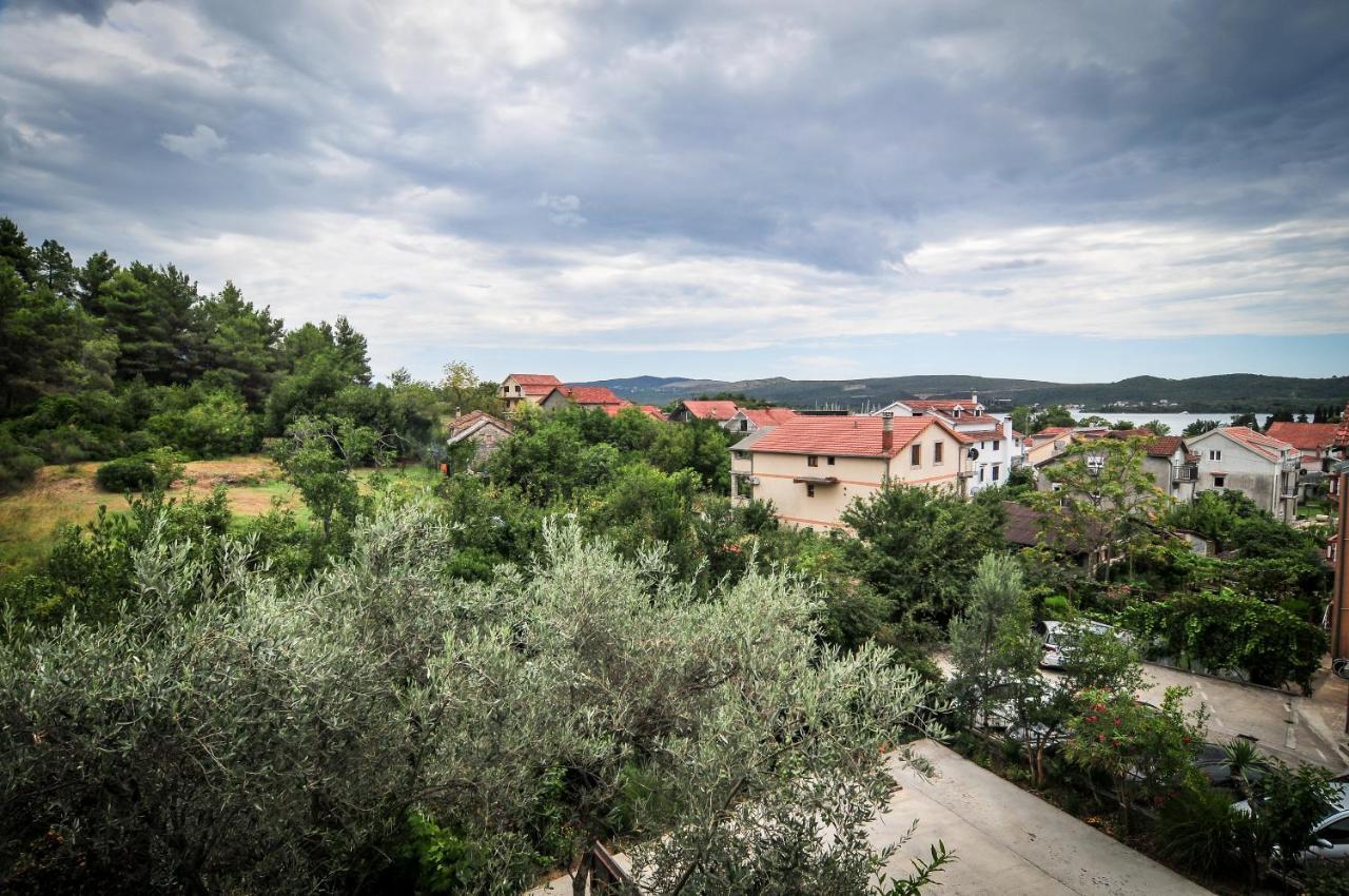 Milosavljevic Apartments ティヴァト エクステリア 写真